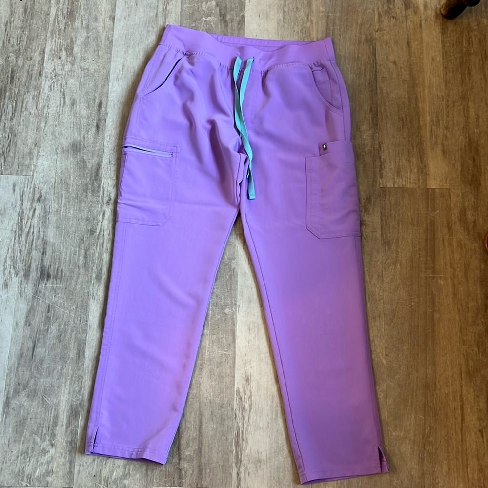 Figs scrub pants medium petite lilac dawn